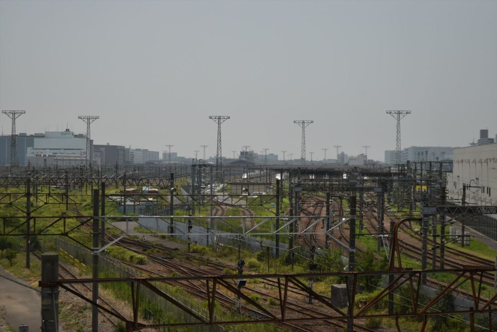 東京貨物ターミナルと東大井車両基地