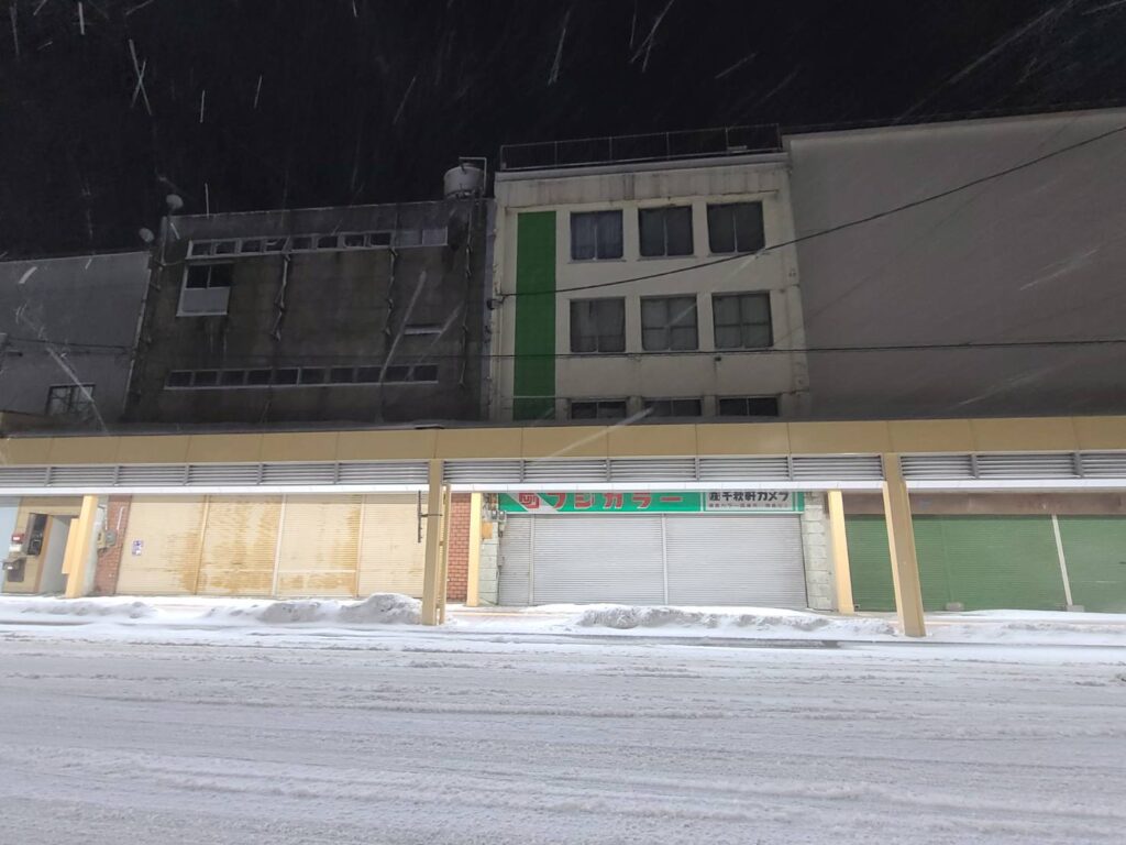 雪の鷹ノ巣商店街