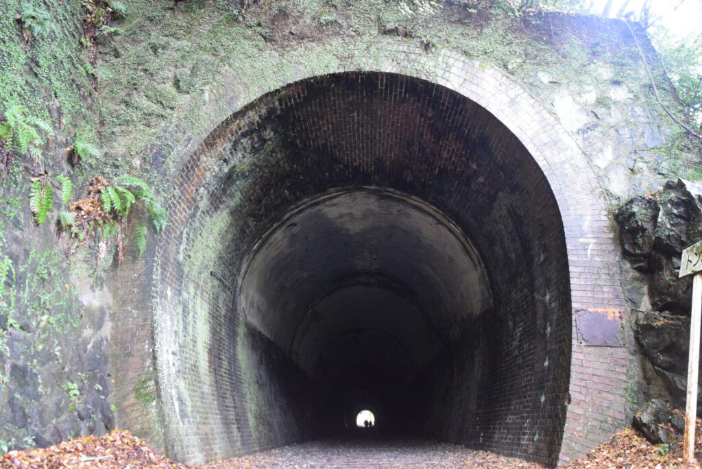 長尾山第2トンネル