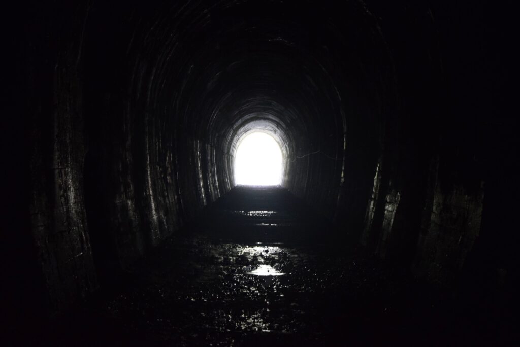 北山第一トンネル内部