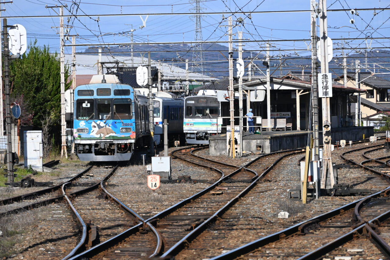 影森駅