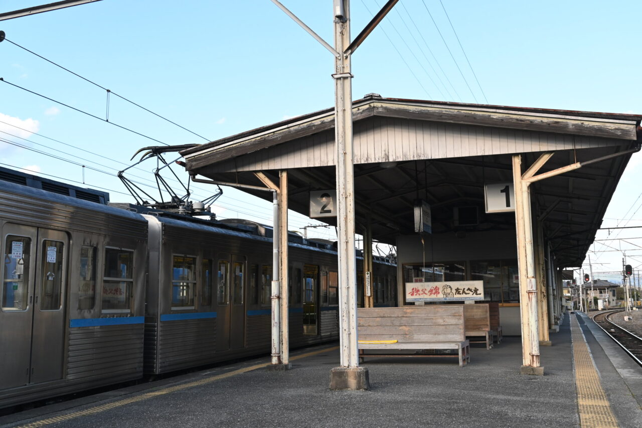 影森駅ホーム