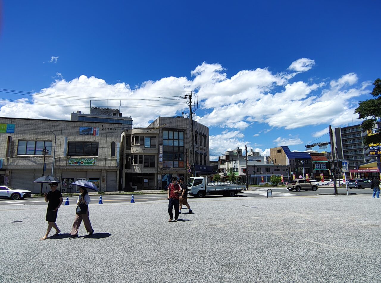 日田駅前ロータリー