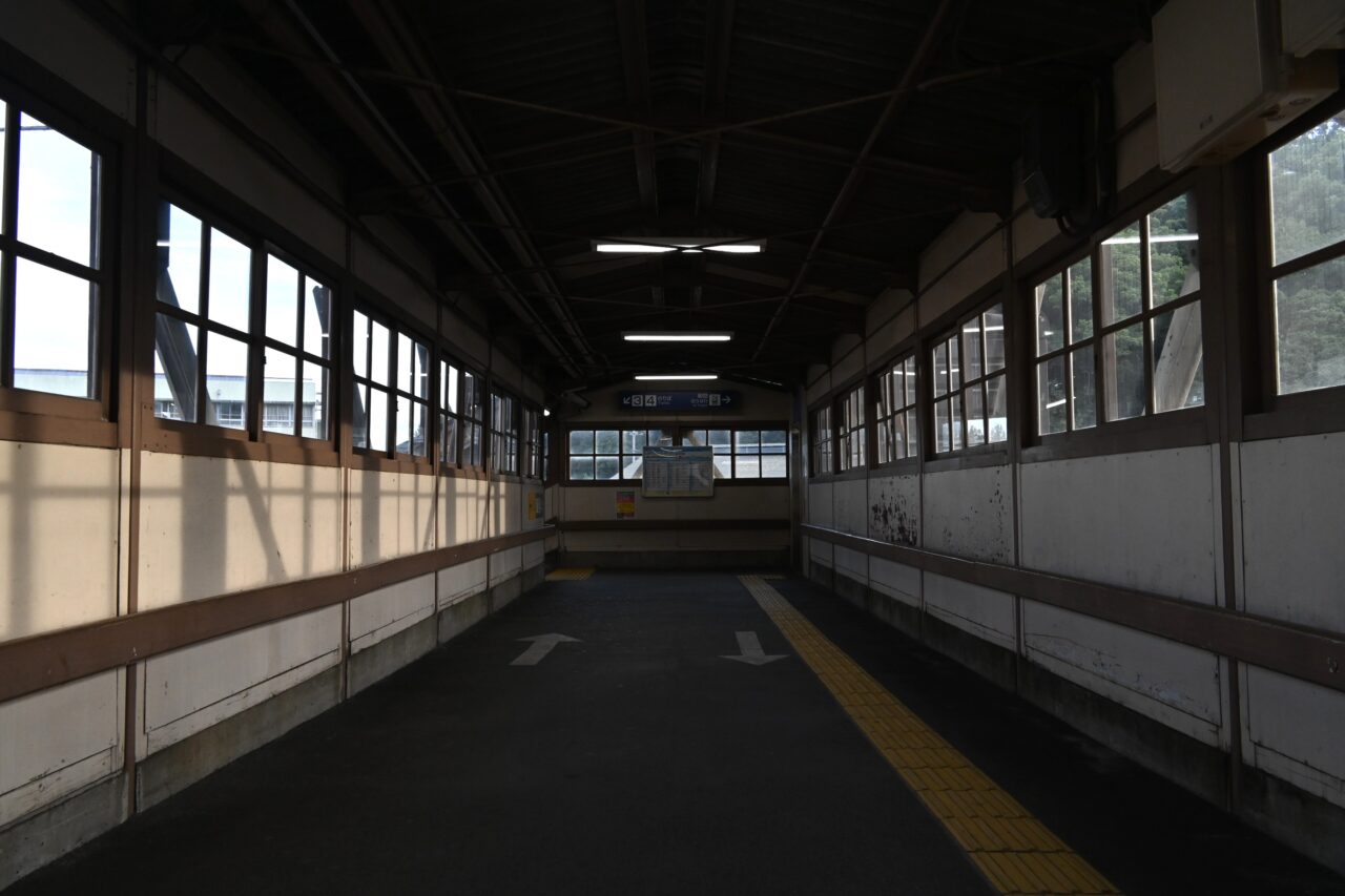 徳島駅の跨線橋